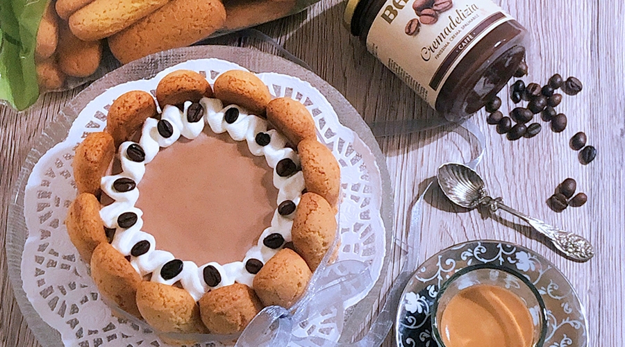 Mini charlotte with Cremadelizia caffe