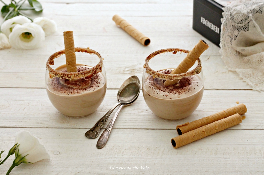 Crema Fredda al Caffè con Cannoli Babbi
