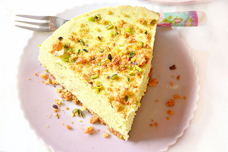 Cheesecake al Pistacchio con Meringa e Ricotta Babbi