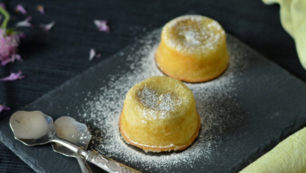 Tortino Al Cioccolato Bianco Con Cuore Morbido Di Pistacchio Babbi